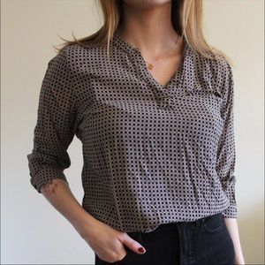 Beautiful blouse by Anne Carson